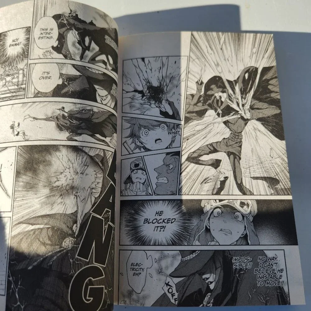 The Promised Neverland 10 Volume 10 Kaiu Shirai Graphic Novel Book Comics Comic